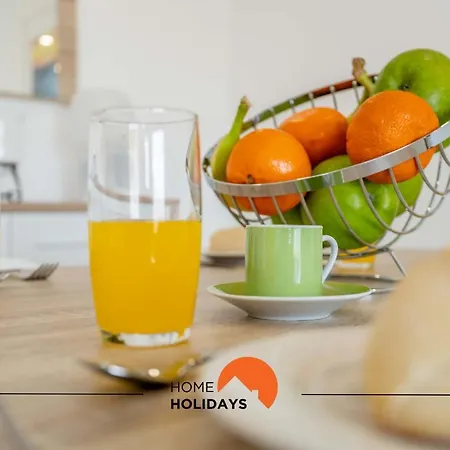 #155 Lagoas By Holidays * Ferreiras